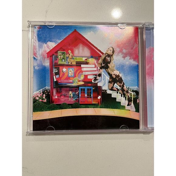 Meghan Trainor SIGNED Takin‘ It Back CD & signed autograph Polaroid #4 ✍️ - Picture 5 of 7